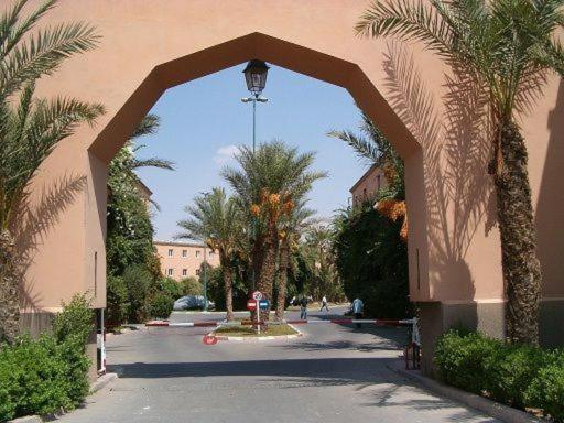 Riad Alaoui 146 With Swimming Pool And Free Parking Apartman Marrákes Kültér fotó