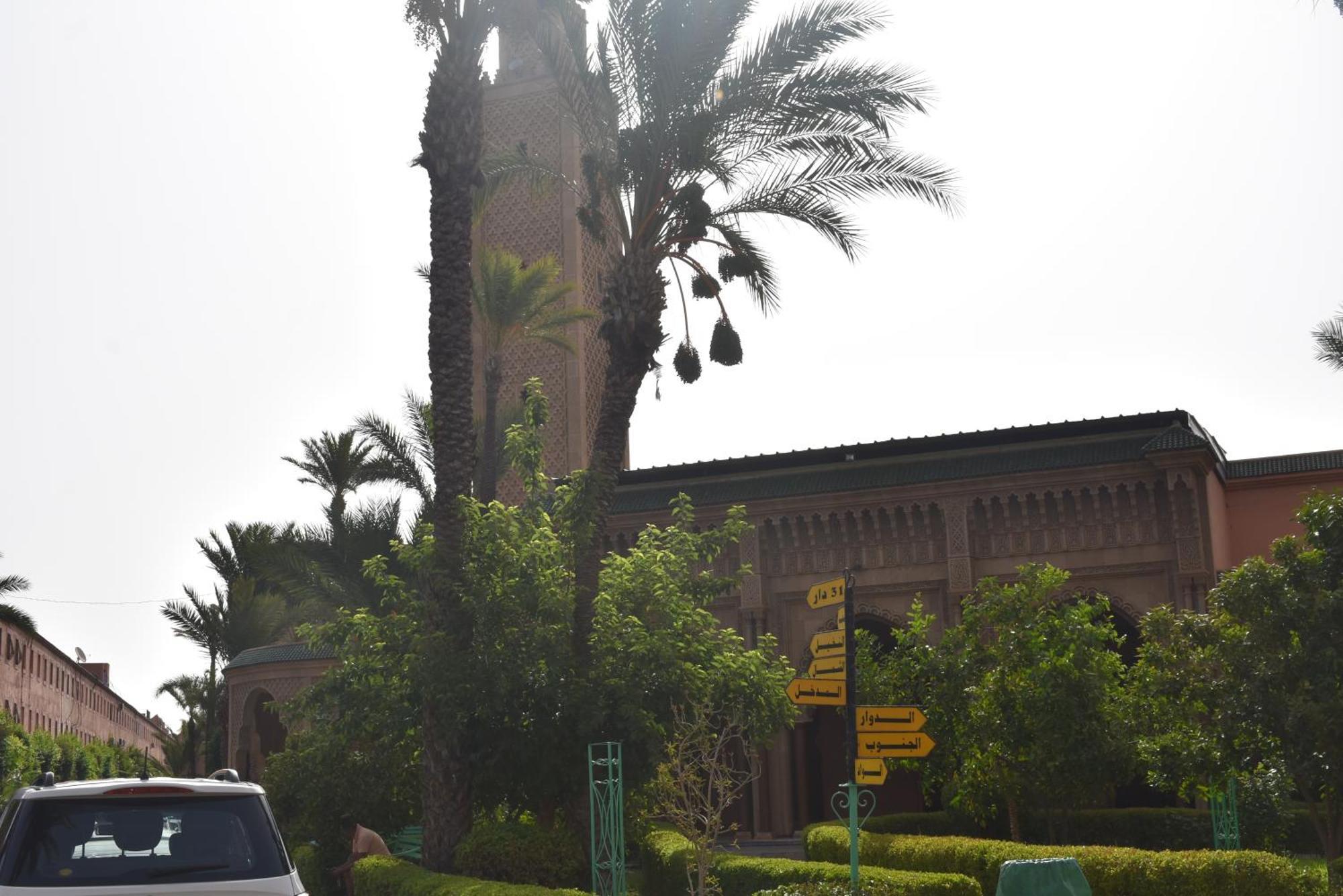 Riad Alaoui 146 With Swimming Pool And Free Parking Apartman Marrákes Kültér fotó