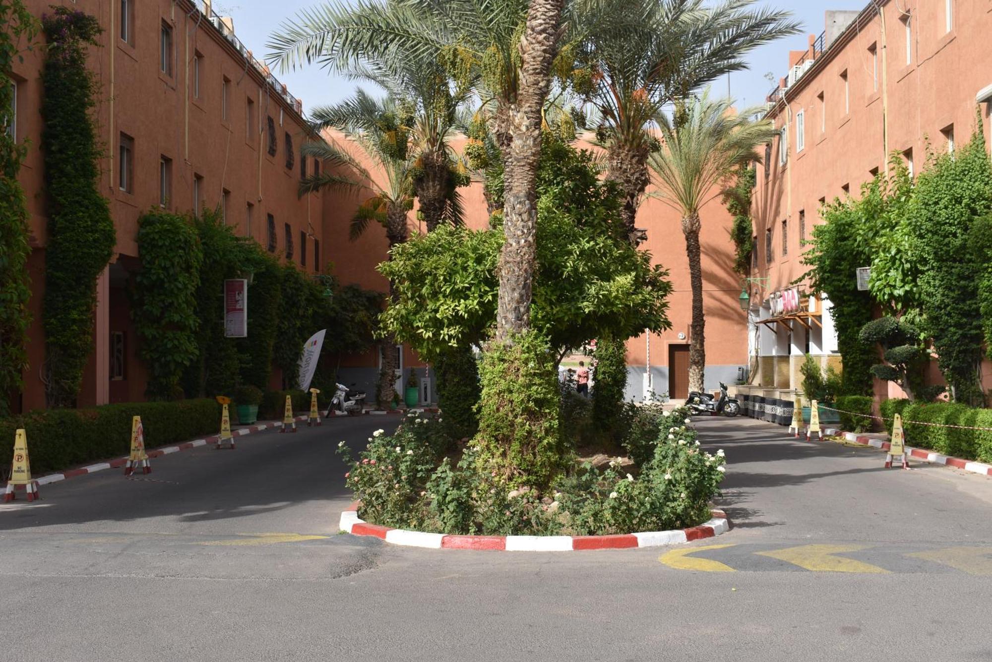 Riad Alaoui 146 With Swimming Pool And Free Parking Apartman Marrákes Kültér fotó